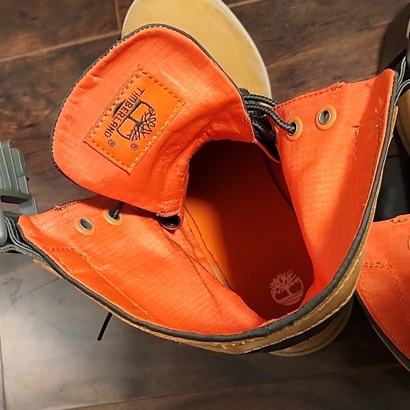 Timberlands - Picture 6 of 7